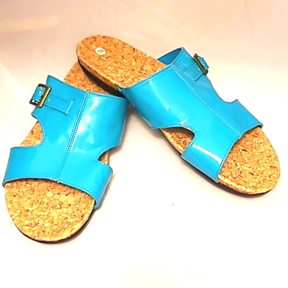 Slides Sandals Turquoise blue brass buckle patent vegan leather EUC